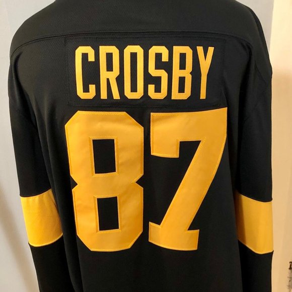 Penguins Stadium Series Crosby Jersey - Picture 8 of 8